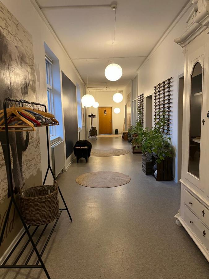 Room 8 - Hawkraft Kulturhotel Vestervig エクステリア 写真